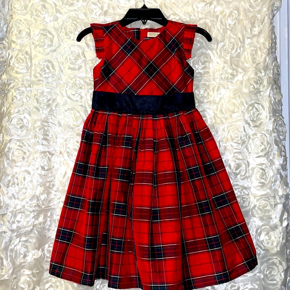 COPY - The Perfect Holiday Dress / Plaid